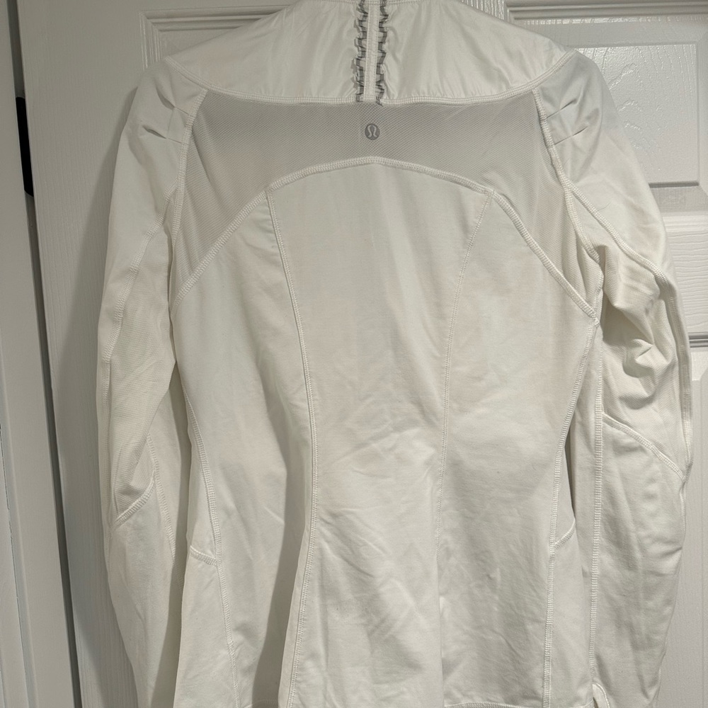 Lululemon Jacket - Picture 3 of 6